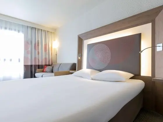 Standard Oda (1 Double Bed and 1 Double Sofa-Bed)