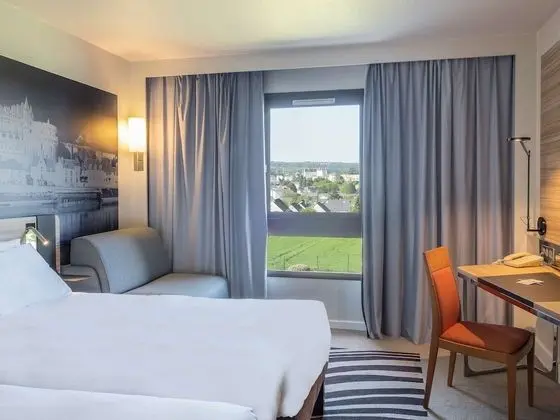 Standard Oda (2 Single Beds and 1 Single Sofa-Bed)