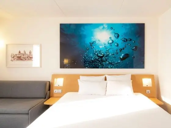 Superior Oda, 1 Çift Kişilik Yatak ve Çekyat, Havuz Manzaralı