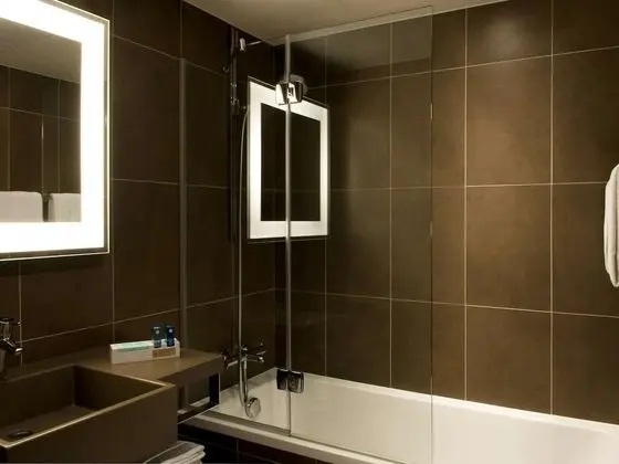 Superior Oda, Birden Çok Yatak, Küvet