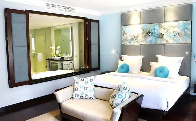 Deluxe Oda, 1 En Büyük (King) Boy Yatak, Balkon, Havuz Manzaralı