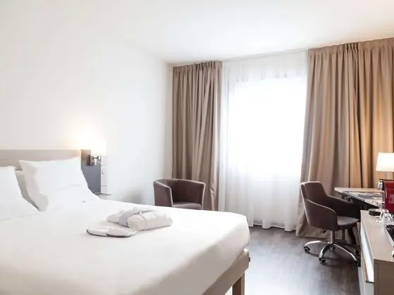Executive Oda, 1 En Büyük (King) Boy Yatak ve Çekyat