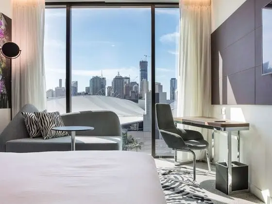 Premier Tek Büyük Yataklı Oda, 2 Çift Kişilik Yatak, Şehir Manzaralı ('N' Room)