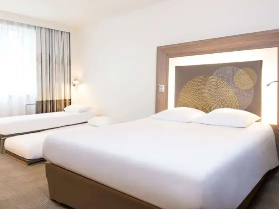 Standard Oda (1 double bed and 2 sofa beds)