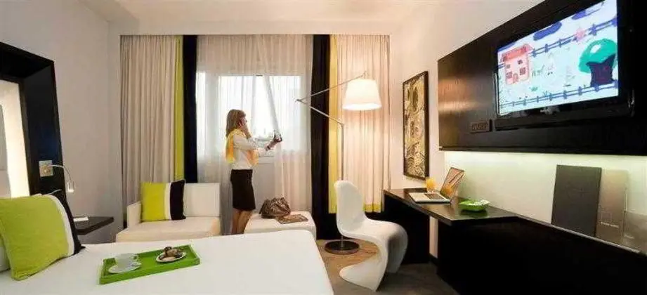 1 Çift ​​kişilik Yatak With Double Bed
