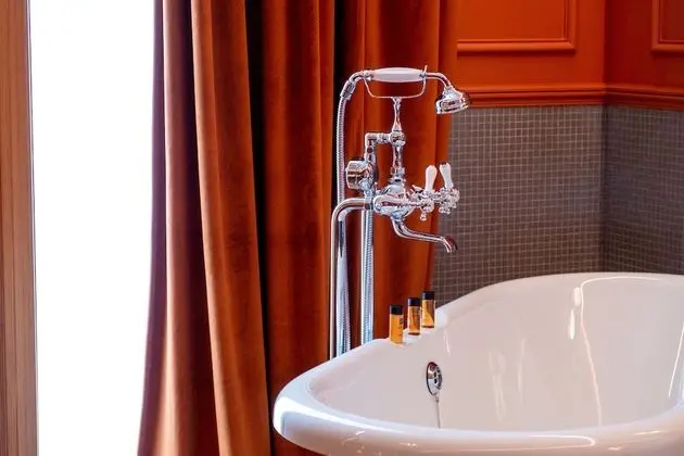 Deluxe Tek Büyük Yataklı Oda, 1 Çift Kişilik Yatak, Manzaralı