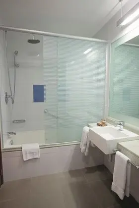Oda, 1 Çift Kişilik Yatak