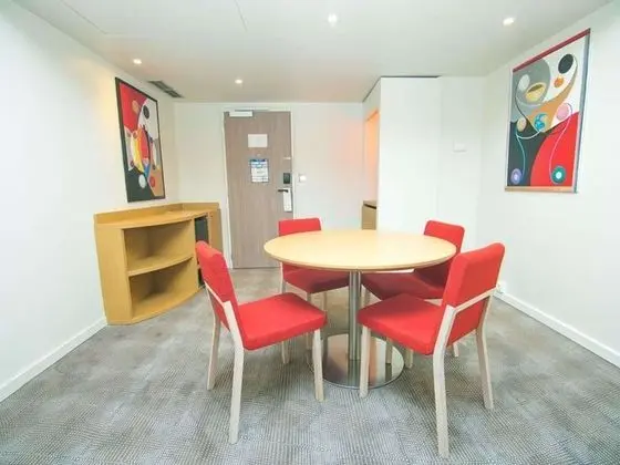 Junior Süit, 1 Çift Kişilik Yatak