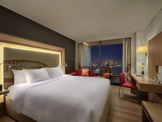 Premier Executive, Premier Oda, 1 En Büyük (King) Boy Yatak, Teras