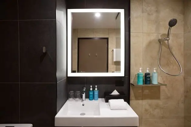 Deluxe Oda, 1 En Büyük (King) Boy Yatak, Balkon