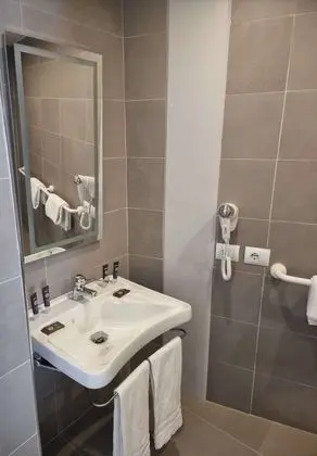 Standard Tek Büyük Yataklı Oda, 1 Çift Kişilik Yatak ve Çekyat