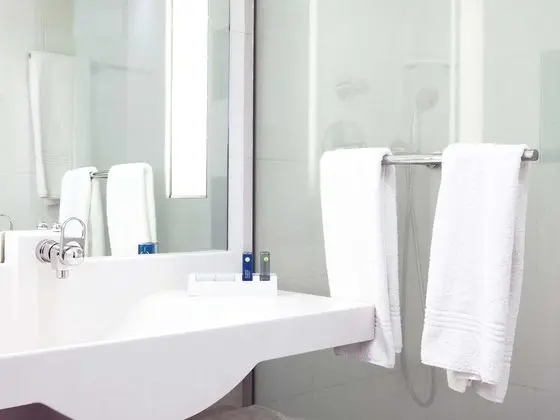 Superior Oda, 2 Tek Kişilik Yatak