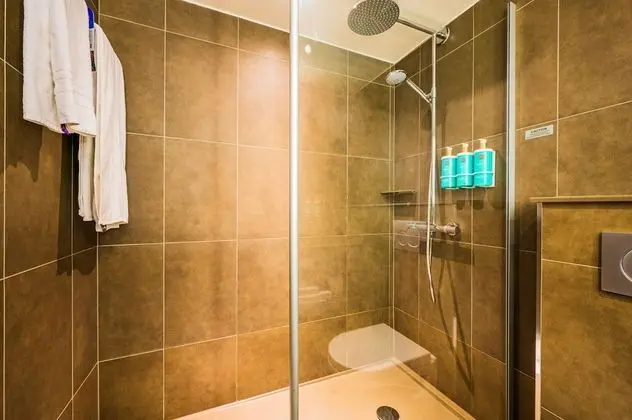 Premier Oda (Executive)