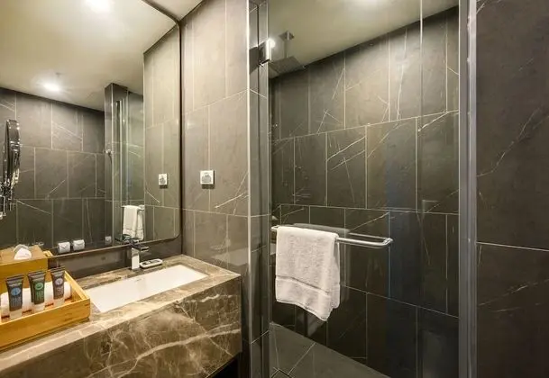 Deluxe Tek Büyük Yataklı Oda, 2 Çift Kişilik Yatak