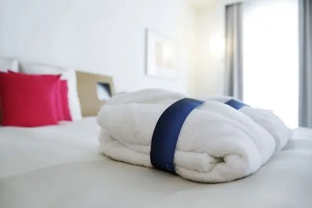 Executive Oda, 1 Büyük (Queen) Boy Yatak ve Çekyat