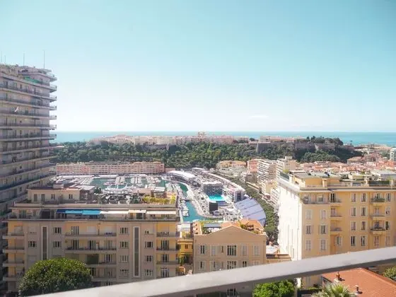 Executive Tek Büyük Yataklı Oda, 1 Çift Kişilik Yatak ve Çekyat, Balkon, Deniz Manzaralı (Riviera)