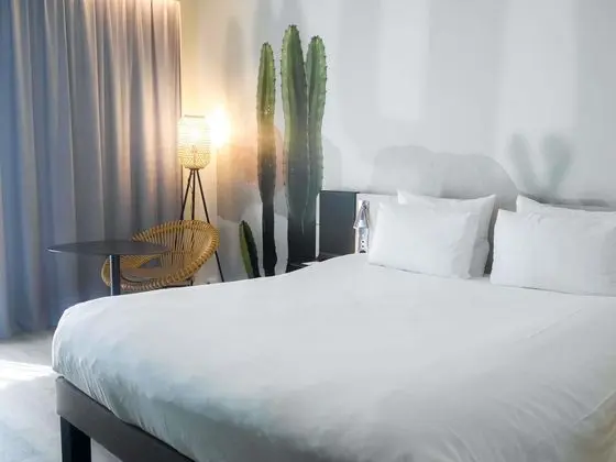 Executive Tek Büyük Yataklı Oda, 1 Çift Kişilik Yatak ve Çekyat, Balkon, Deniz Manzaralı (Riviera)