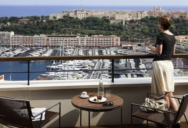 Junior Süit, 1 En Büyük (King) Boy Yatak ve Çekyat, Teras, Deniz Manzaralı (Riviera)