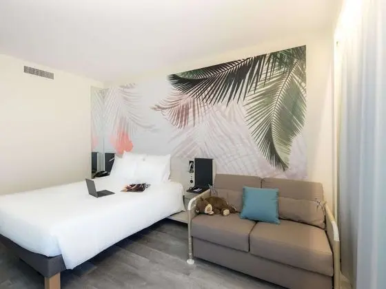 Superior Tek Büyük Yataklı Oda, 1 Çift Kişilik Yatak ve Çekyat (Riviera)