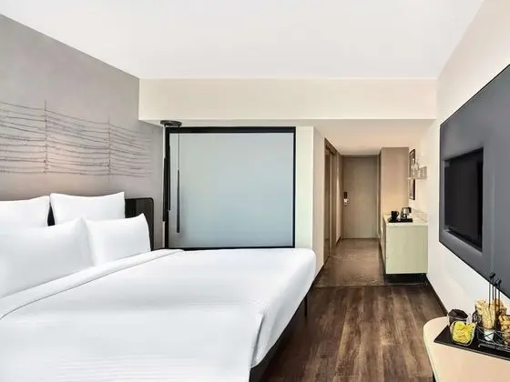 Executive room King Bed with Cocktail Hours & Short Eats