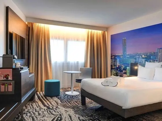 Executive Oda, 1 Büyük (Queen) Boy Yatak ve Çekyat (Paris View)