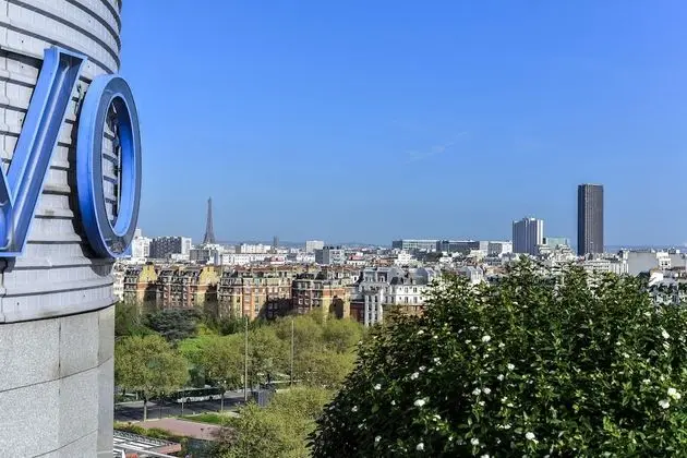 Executive Oda, 1 Büyük (Queen) Boy Yatak ve Çekyat (Paris View)