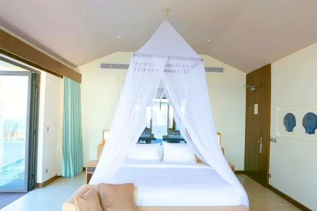 Deluxe Bungalov, 1 En Büyük (King) Boy Yatak, Kişiye Özel Havuzlu, Denize Sıfır