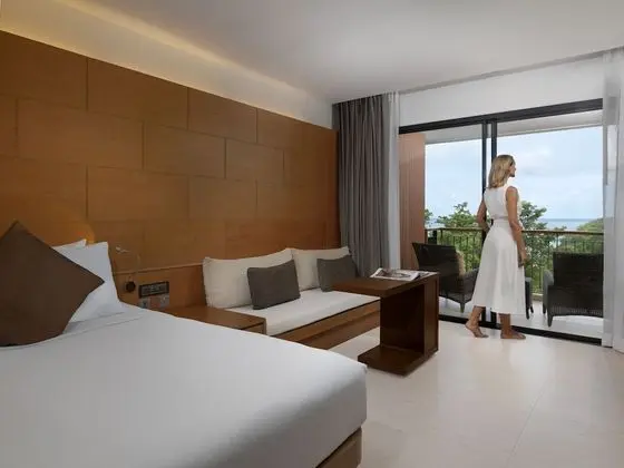 Deluxe Oda, 1 En Büyük (King) Boy Yatak, Balkon, Deniz Manzaralı