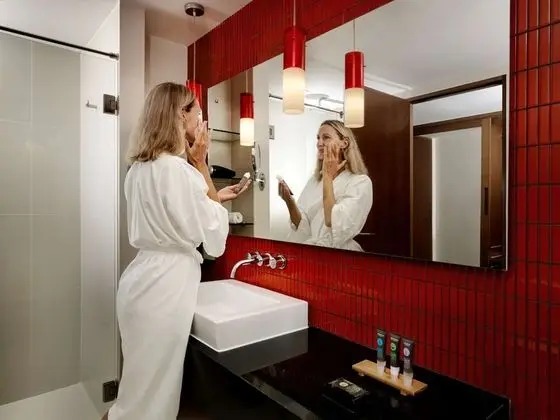Deluxe Oda, 1 En Büyük (King) Boy Yatak, Balkon, Deniz Manzaralı