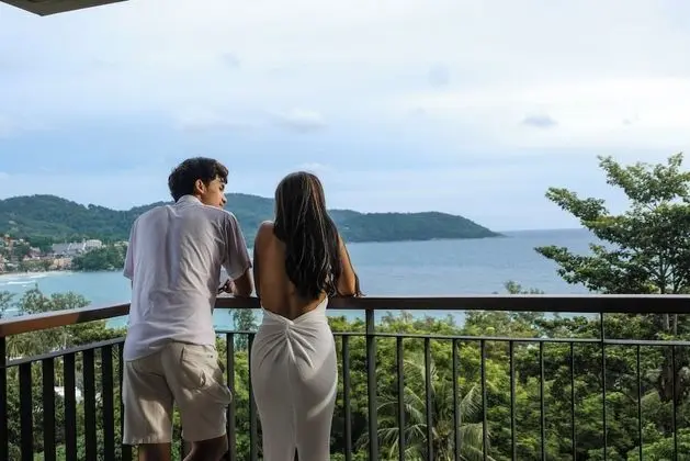 Deluxe Oda, 1 En Büyük (King) Boy Yatak, Balkon, Deniz Manzaralı