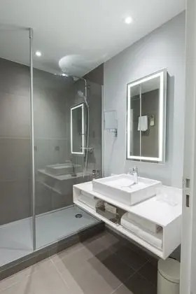 Superior Oda, 1 Çift Kişilik Yatak ve Çekyat