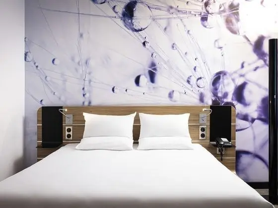 Oda