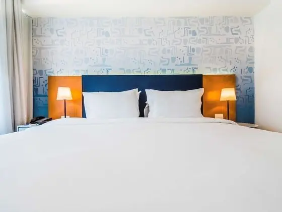 Executive Oda, 1 Büyük (Queen) Boy Yatak, Kısmi Deniz Manzaralı