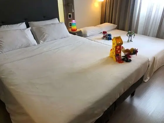 Family Oda, 1 Çift Kişilik Yatak ve Çekyat
