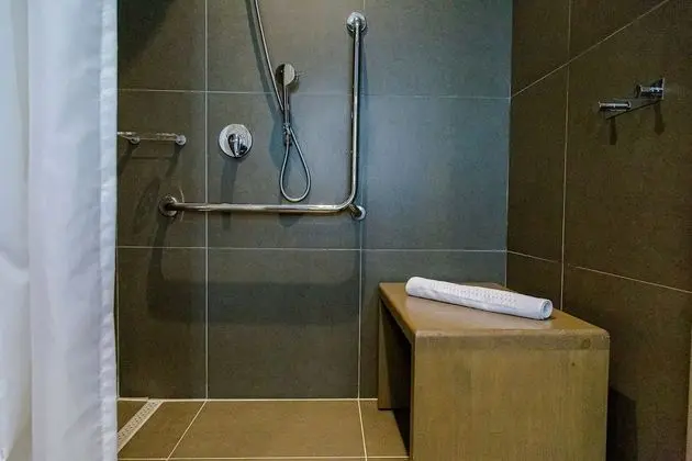 Standard Oda, 1 Çift Kişilik Yatak (Adapted)
