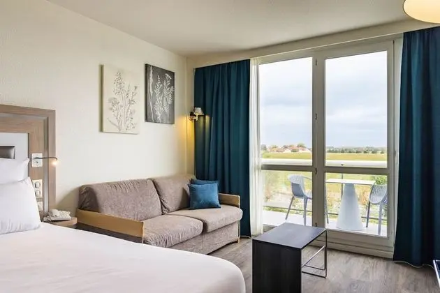 Superior Tek Büyük Yataklı Oda, 1 Çift Kişilik Yatak ve Çekyat, Balkon, Manzaralı