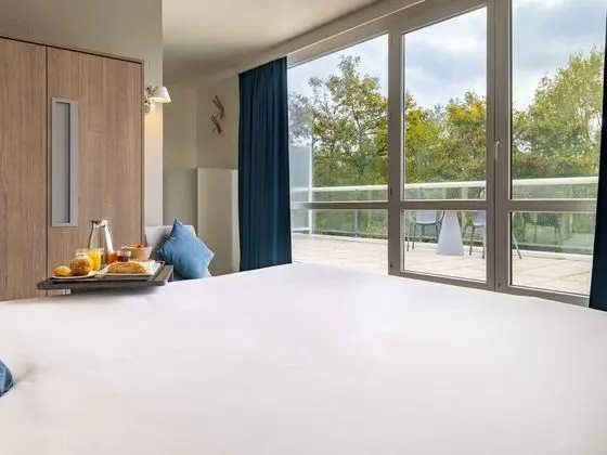 Superior Tek Büyük Yataklı Oda, 1 Çift Kişilik Yatak ve Çekyat, Balkon, Manzaralı