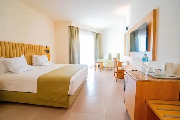 Superior Tek Büyük Yataklı Oda, 1 Çift Kişilik Yatak (Beach Wing)