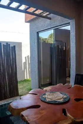 Ev