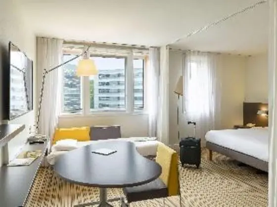 SUITE