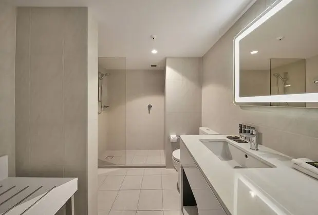 Deluxe Tek Büyük Yataklı Oda, 2 Çift Kişilik Yatak, Okyanus Manzaralı