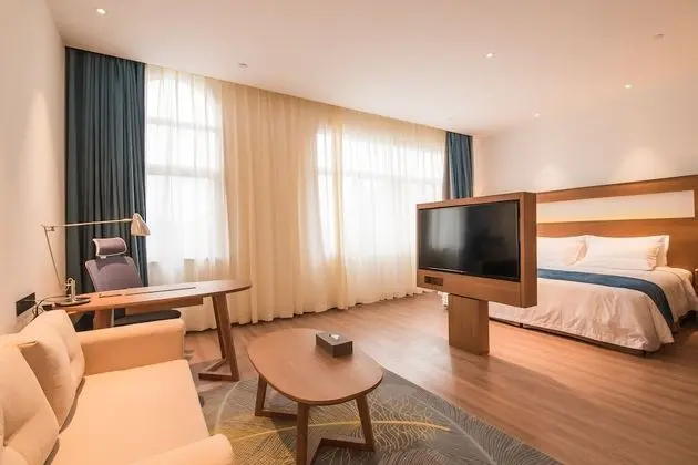 Deluxe Süit, 1 En Büyük (King) Boy Yatak