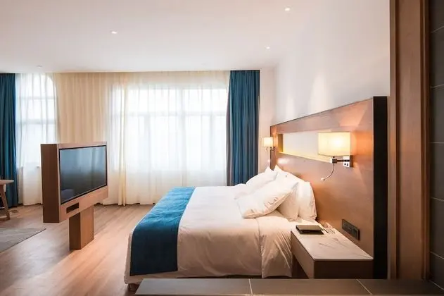 Deluxe Süit, 1 En Büyük (King) Boy Yatak