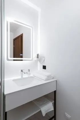 Standard Tek Büyük Yataklı Oda, 1 Çift Kişilik Yatak