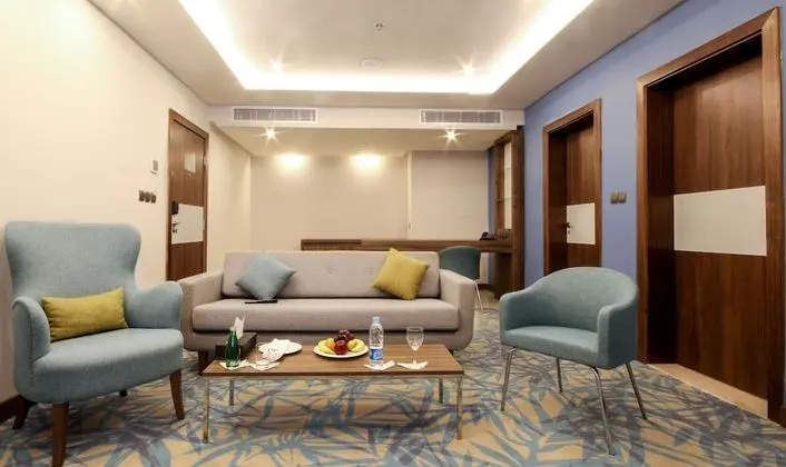 Superior Süit, 1 Çift Kişilik Yatak ve Çekyat, Şehir Manzaralı