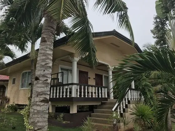 Villa (Sea Side)