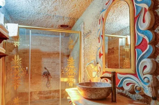 Cave Balayı Odası, , Jakuzili