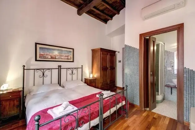 Standard Tek Büyük veya İki Ayrı Yataklı Oda