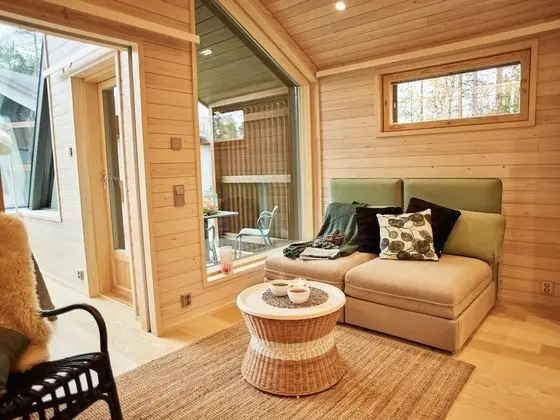 Aurora Honeymoon Suite