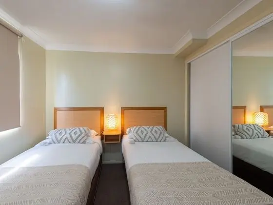 Apart Daire, 2 Yatak Odası (1 Queen and 2 Single Beds)